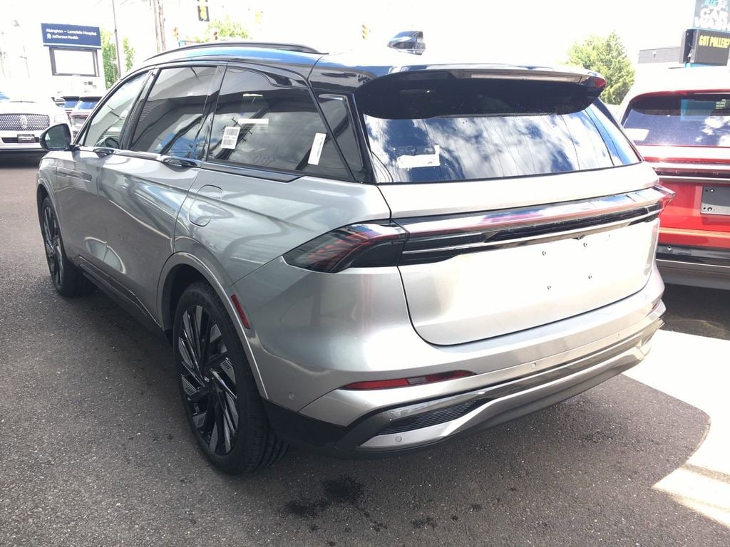New 2024 Lincoln Nautilus 2.0T AWD Reserve II w/ Jet Appearance Pkg SUV