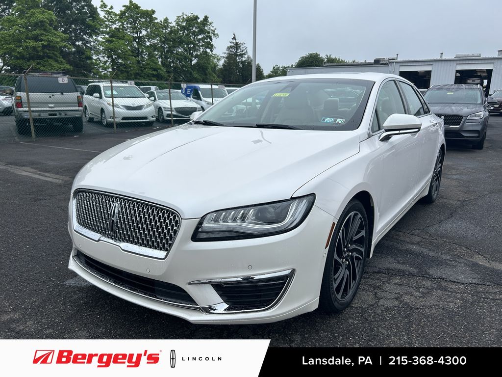 2020 Lincoln MKZ Sedan 