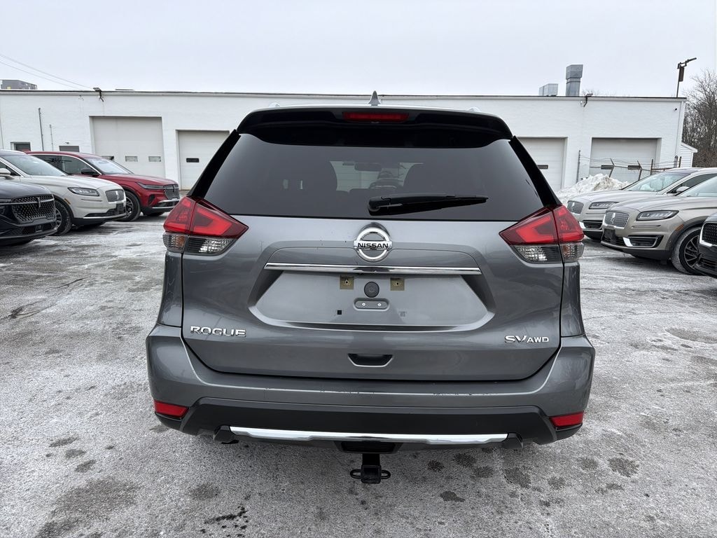 Used 2018 Nissan Rogue SV SUV