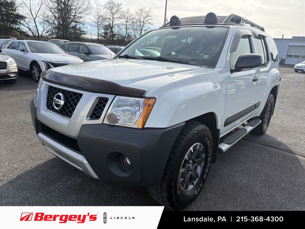 2014 Nissan Xterra PRO-4X's photo