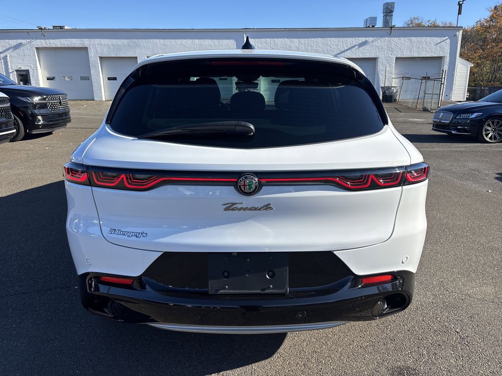 2024 Alfa Romeo Tonale Ti photo 4
