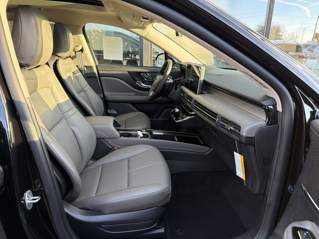 New 2026 Lincoln Corsair Premiere SUV