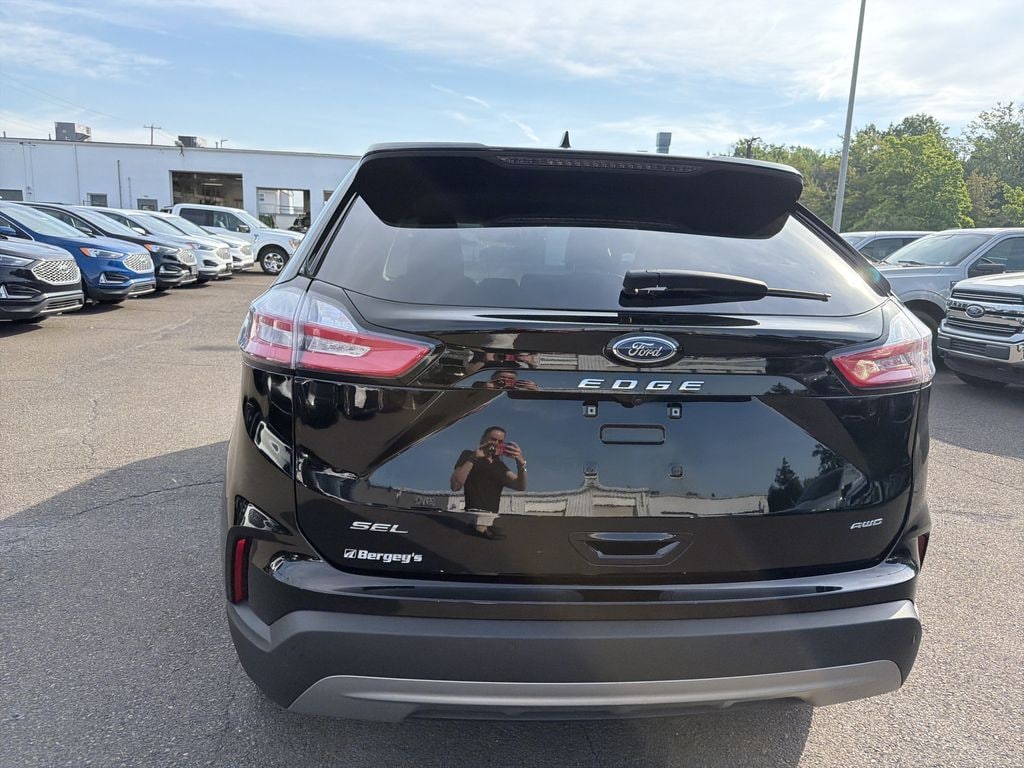 Used 2024 Ford Edge 2.0T AWD SEL w/ Convenience Pkg SUV