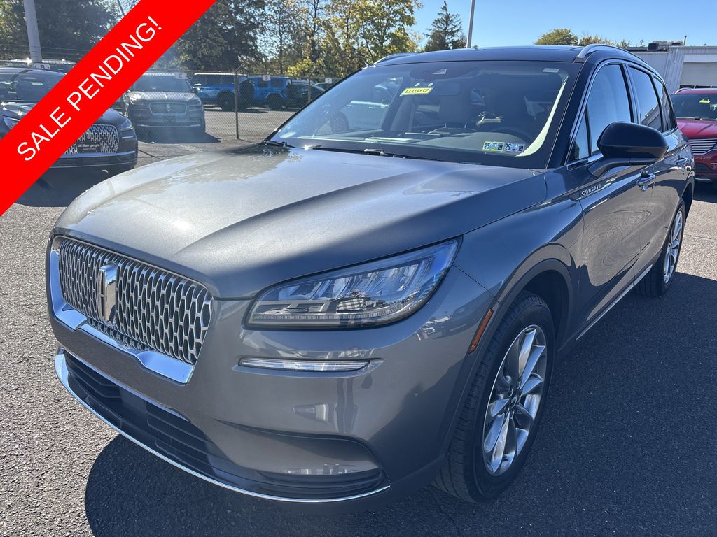 2022 Lincoln Corsair Base