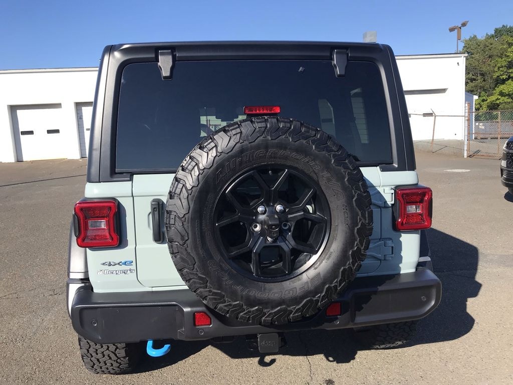 Used 2024 Jeep Wrangler 4xe 2.0L 4WD Willys Hard Top w/ Safety & Convenience Group SUV