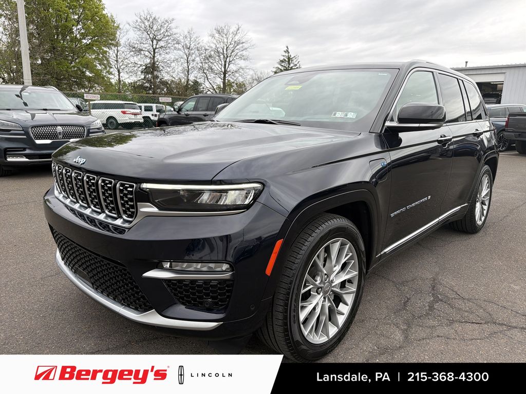 2022 Jeep Grand Cherokee SUV 