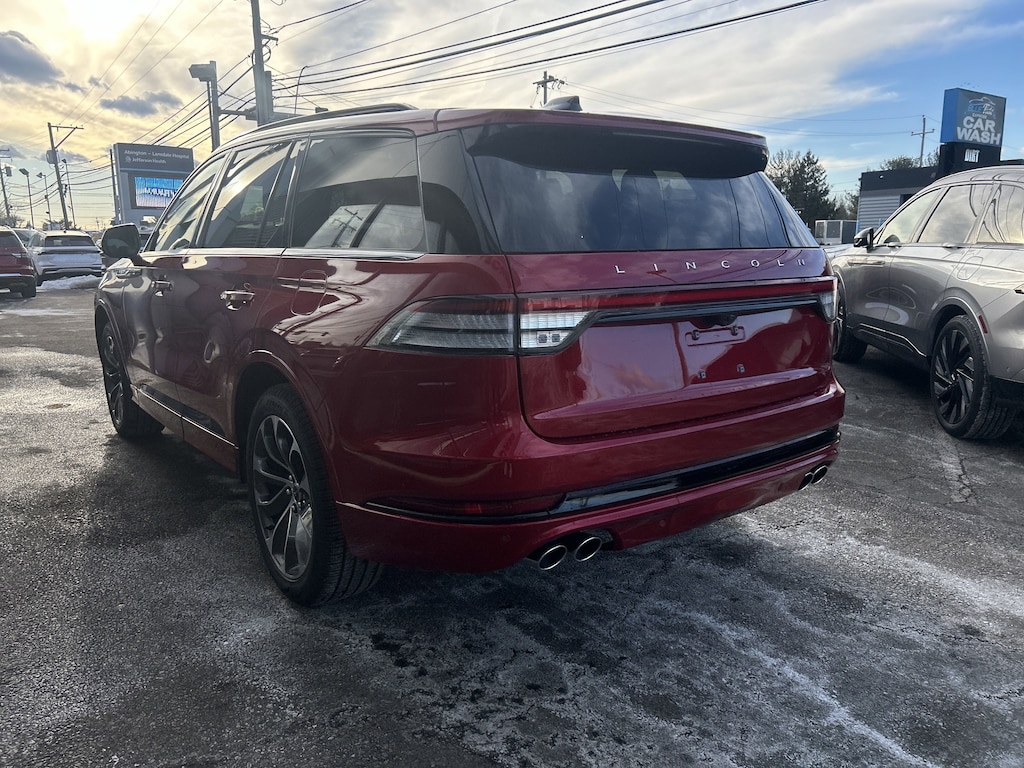 New 2025 Lincoln Aviator 3.0T AWD Premiere II w/ Jet Appearance Pkg SUV