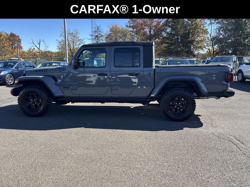 2022 Jeep Gladiator Willys photo 2