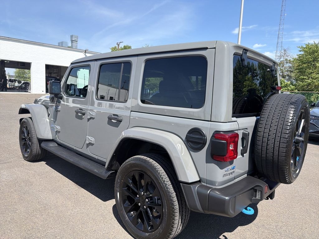 Used 2023 Jeep Wrangler Unlimited 4xe 2.0L 4WD Sahara Sky Top w/ Cold Weather & Trailer Tow Pkg SUV
