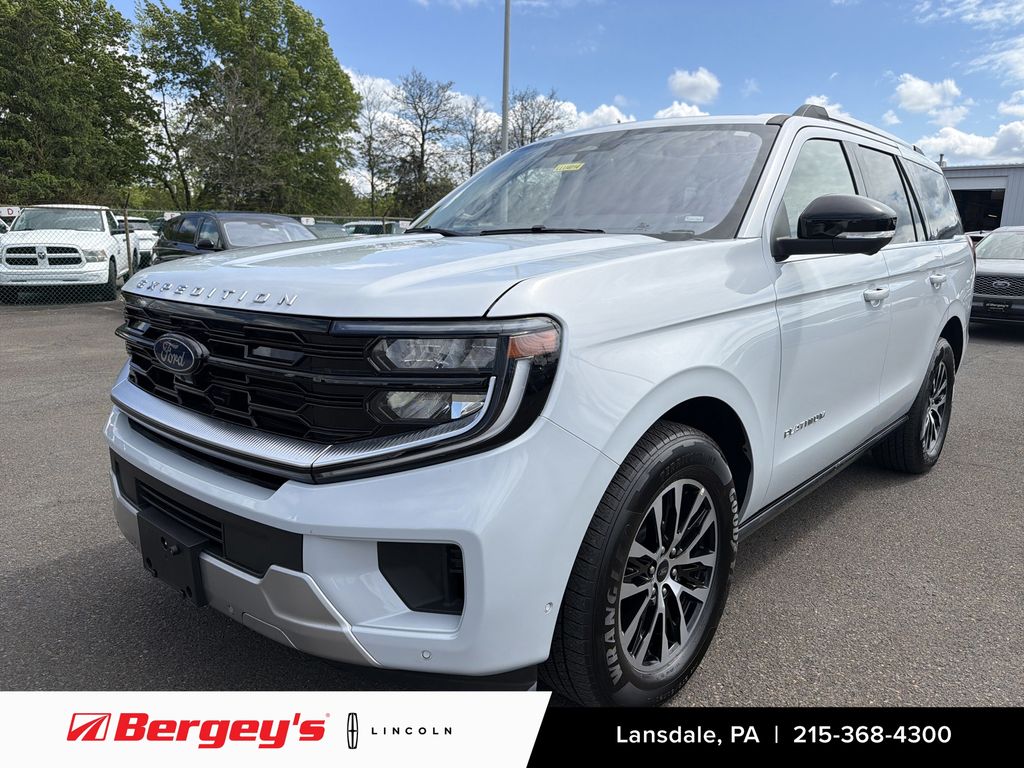 2025 Ford Expedition Platinum 4x4's photo