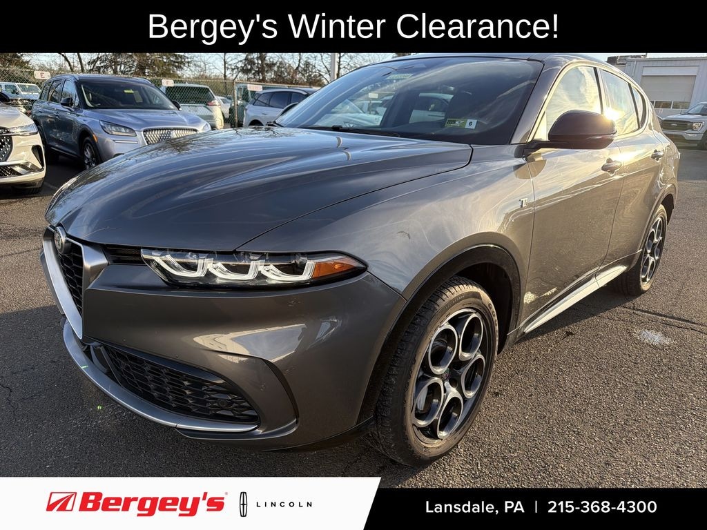 Used 2024 Alfa Romeo Tonale 1.3T EAWD Tonale w/ Premium Interior Pkg SUV