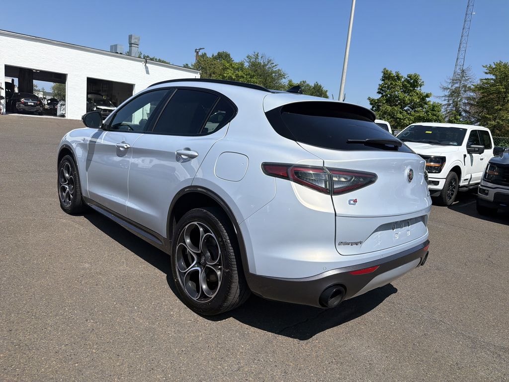 Used 2024 Alfa Romeo Stelvio 2.0T AWD Ti w/ Dual Pane Sunroof & Navigation SUV