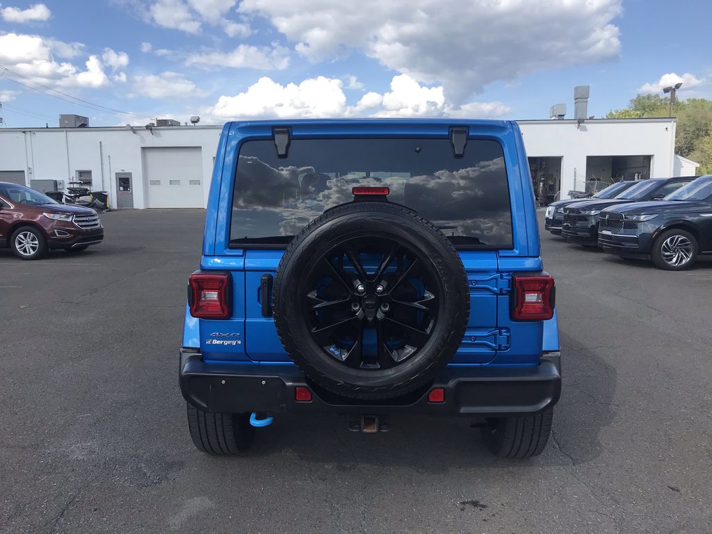 2022 Jeep Wrangler Unlimited 4xe Sahara photo 4