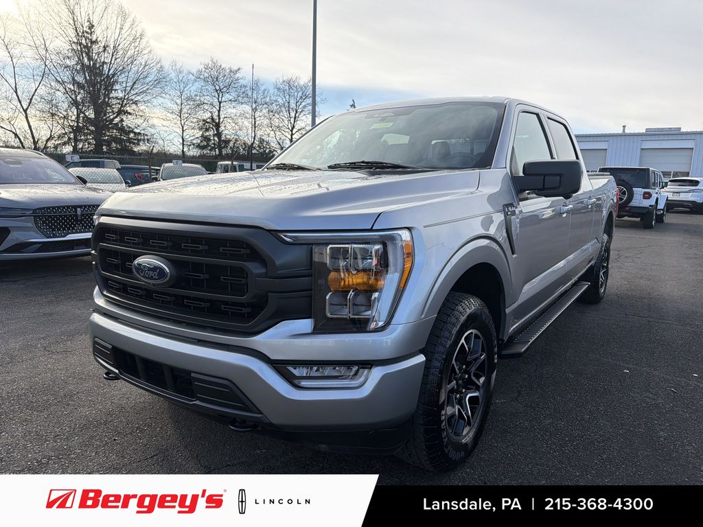 2023 Ford F-150 XLT's photo