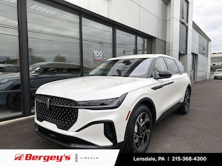 2026 Lincoln Nautilus 2.0L AWD Premiere I w/ Jet Appearance Pkg SUV