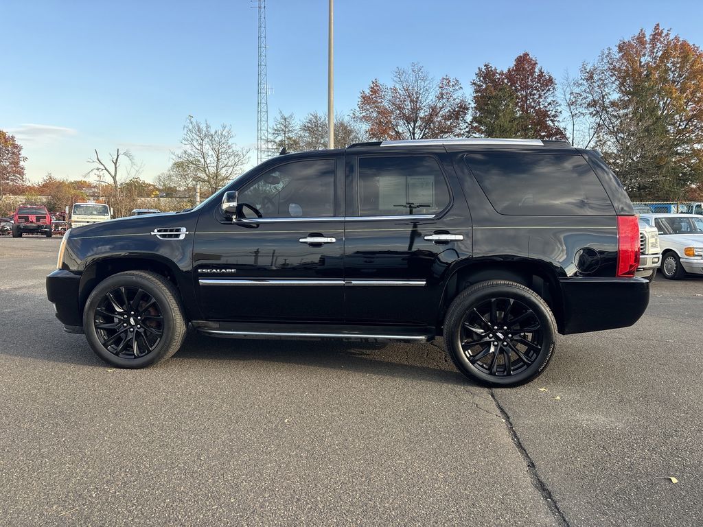 Used 2013 Cadillac Escalade Base with VIN 1GYS4AEF2DR303860 for sale in Lansdale, PA