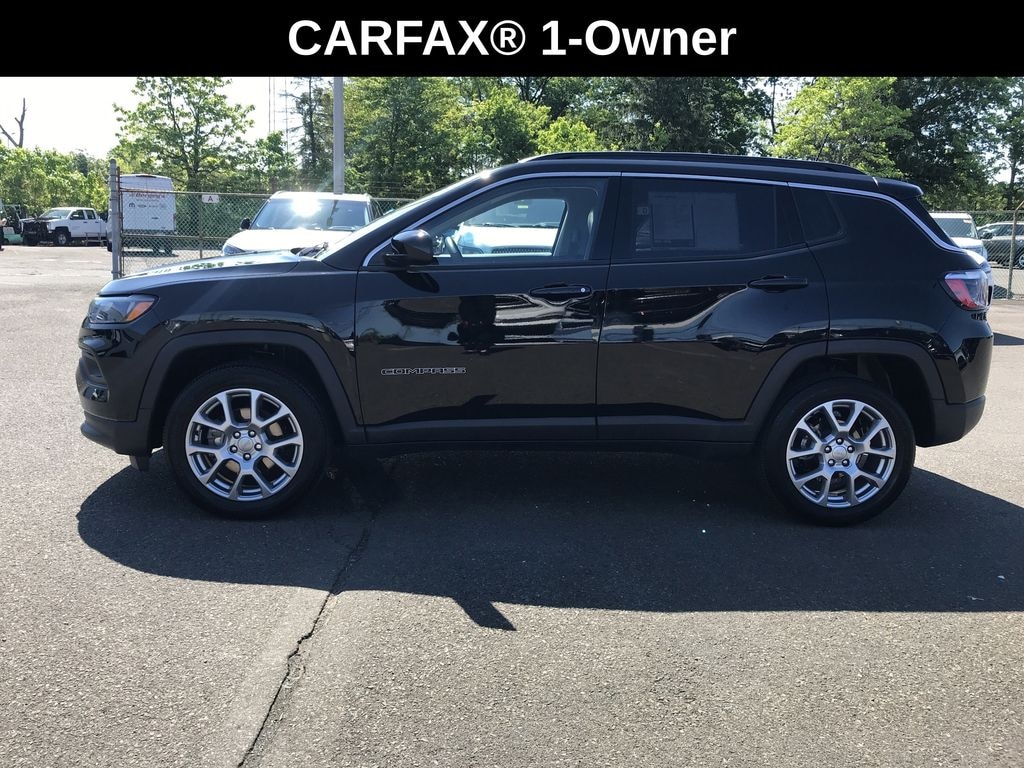 Used 2022 Jeep Compass 2.4L 4WD Latitude Lux w/ Heated Seats & Heated Steering Wheel SUV