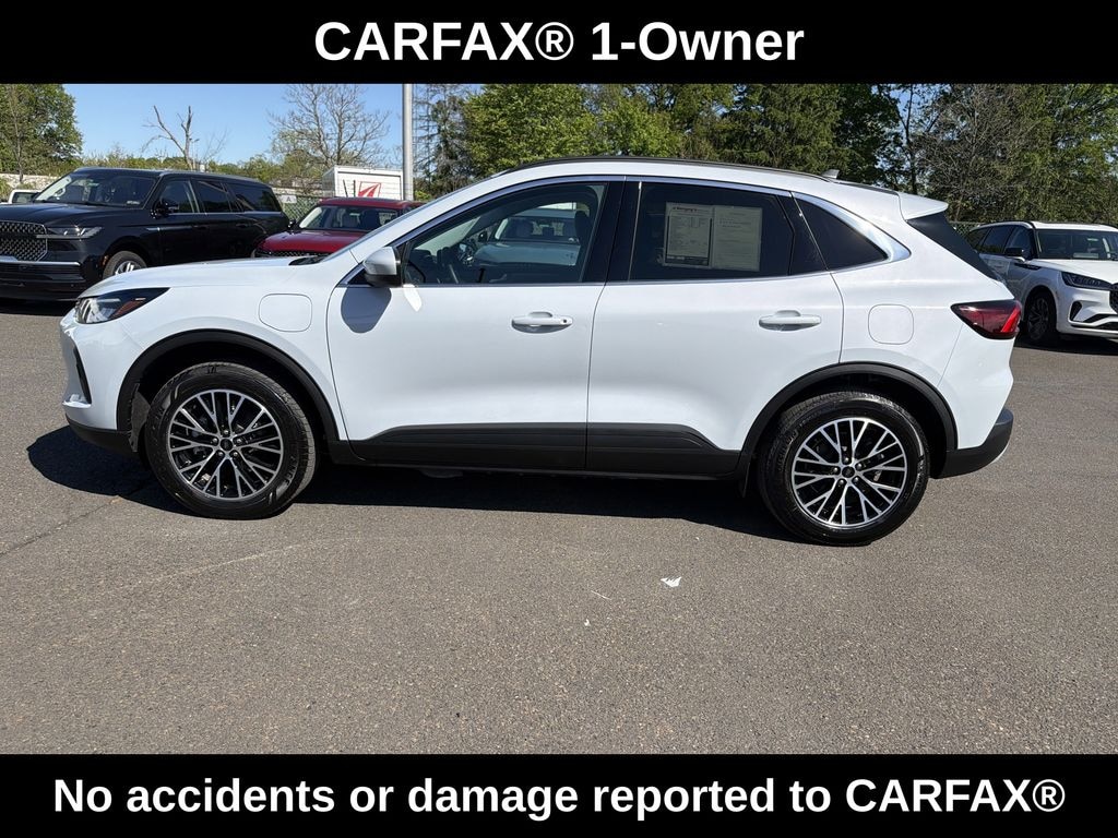 Used 2025 Ford Escape Plug-In Hybrid 2.5L FWD w/ Remote Start & Heated Seats SUV