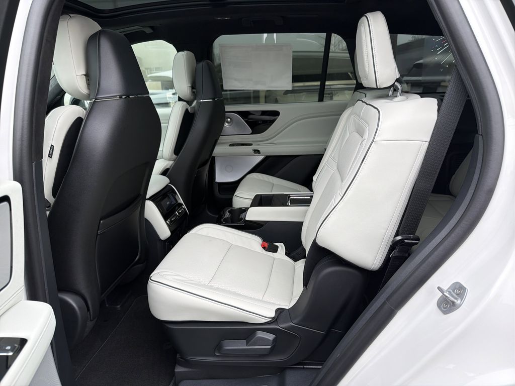 2025 Lincoln Aviator Black Label - Photo 6