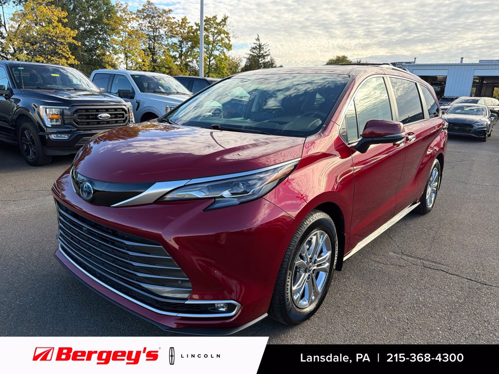 2024 Toyota Sienna Platinum