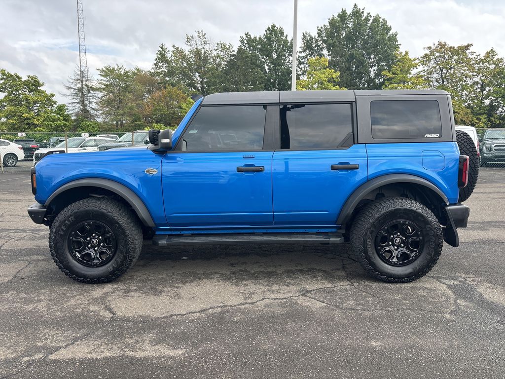 2022 Ford Bronco Wildtrak photo 2