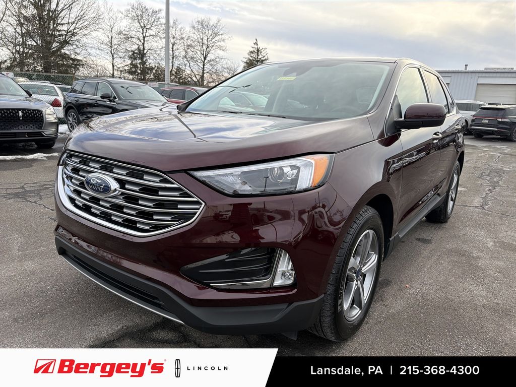 2022 Ford Edge SEL's photo