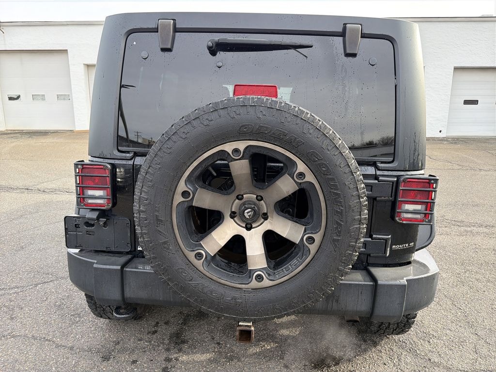 Used 2015 Jeep Wrangler Unlimited 3.6L 4WD Rubicon Hard Top w/ Heated Seats & Remote Start SUV