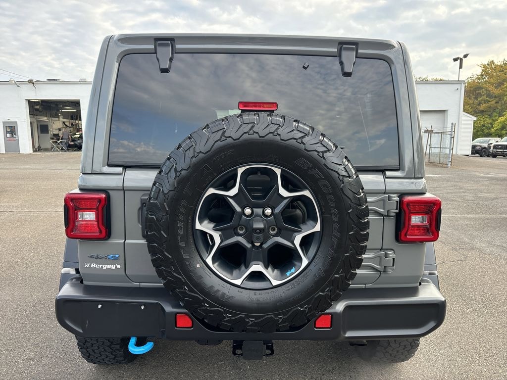 Used 2022 Jeep Wrangler Unlimited 4xe 2.0L 4WD Rubicon Sky Top w/ Cold Weather Pkg SUV