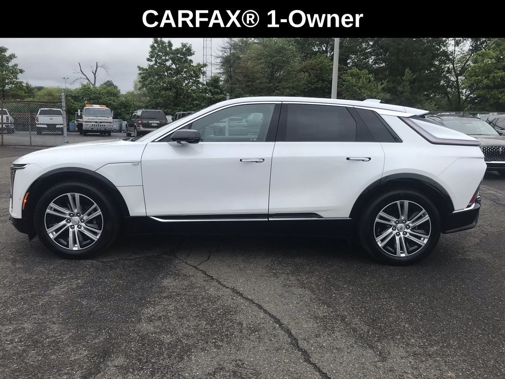 Used 2024 Cadillac LYRIQ Tech with VIN 1GYKPMRL2RZ103223 for sale in Lansdale, PA