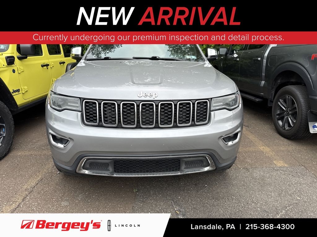 Used 2017 Jeep Grand Cherokee 3.6L 4WD Limited w/ Luxury Group II SUV