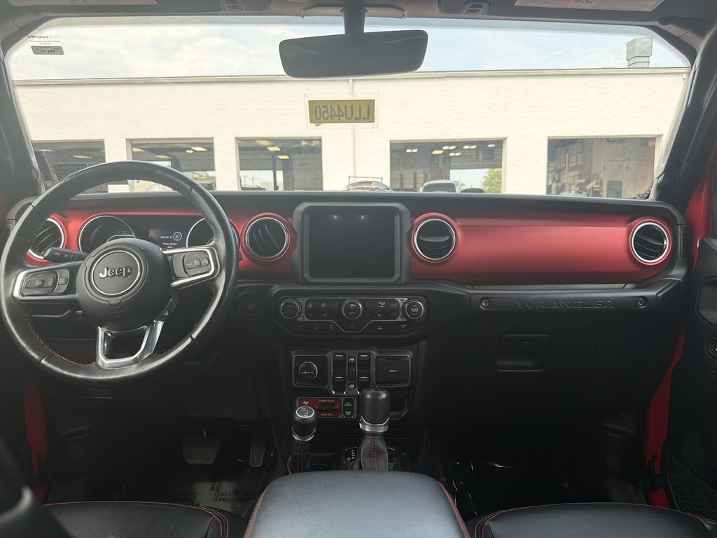 Photo 18