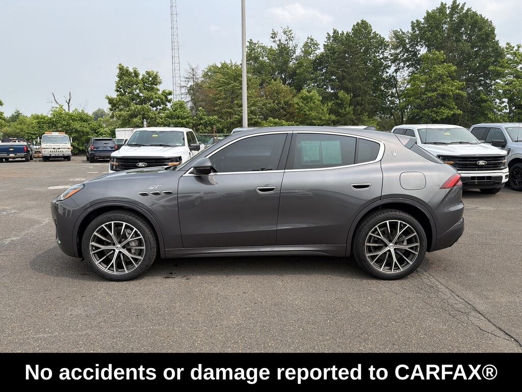 Used 2023 Maserati Grecale 2.0T AWD w/ Panoramic Moonroof & Navigation SUV