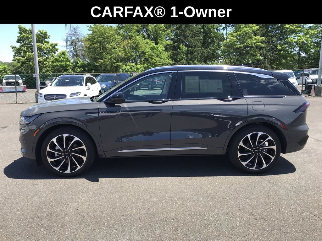 Certified 2024 Lincoln Nautilus 2.0L AWD Black Label w/ 24-Way Prefect Position Seats & Revel Ultima Audio SUV