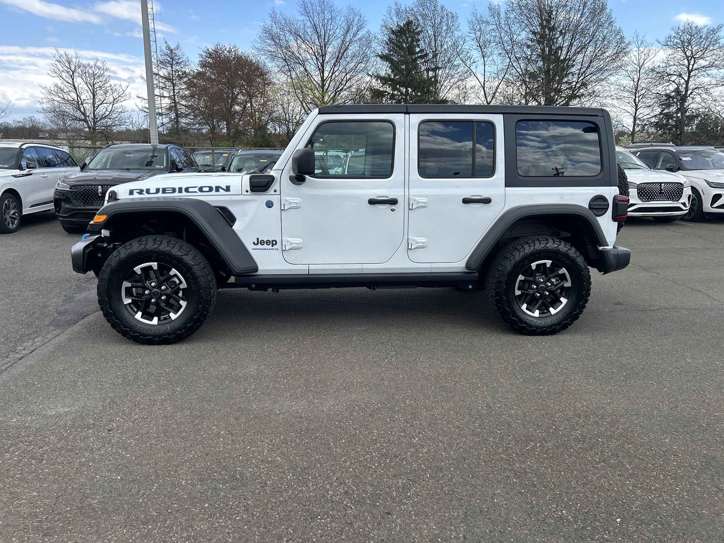 Used 2024 Jeep Wrangler 4xe Rubicon 4XE with VIN 1C4RJXR67RW241309 for sale in Lansdale, PA