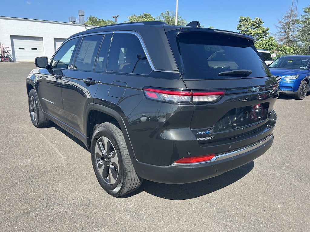 Used 2023 Jeep Grand Cherokee 4xe 2.0L 4WD w/ Dual Pane Sunroof & Nav SUV