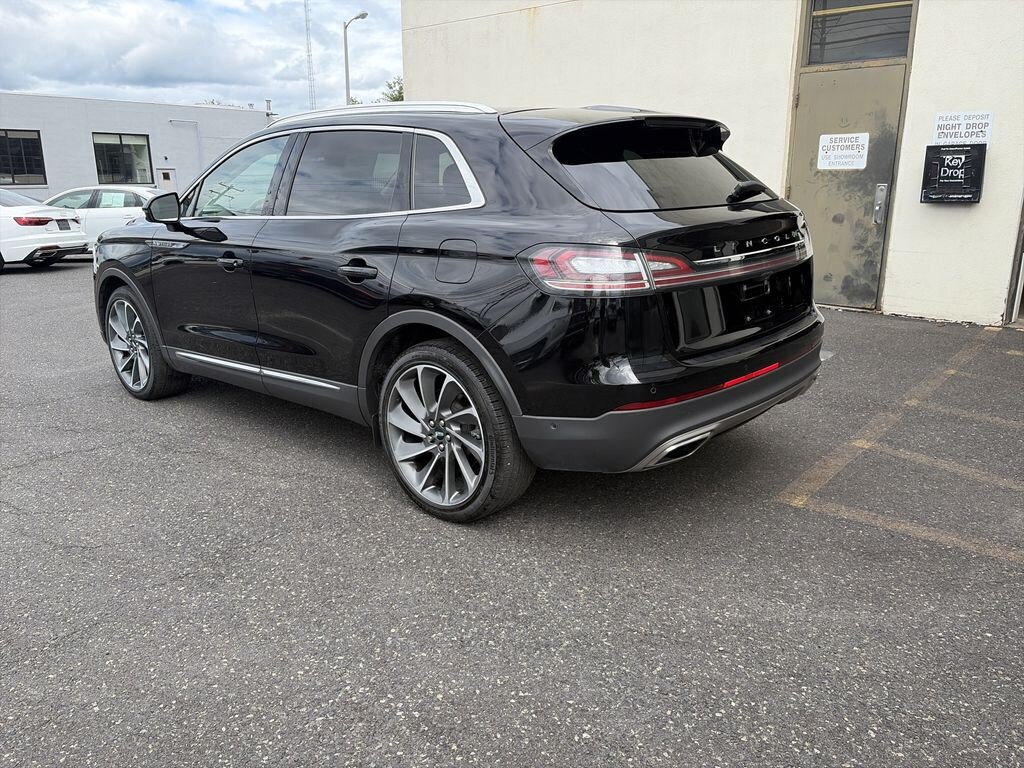 Certified 2023 Lincoln Nautilus 2.0T AWD Reserve w/ 22-Way Front Seats & Panoramic Vista Roof SUV