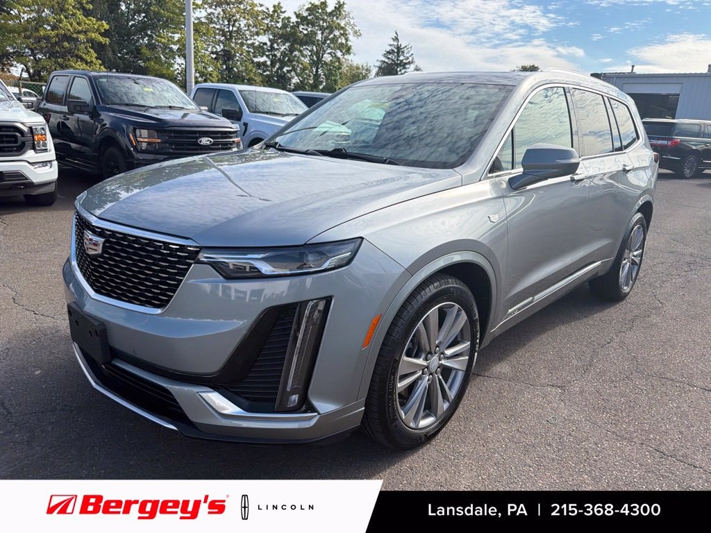 2025 Cadillac XT6