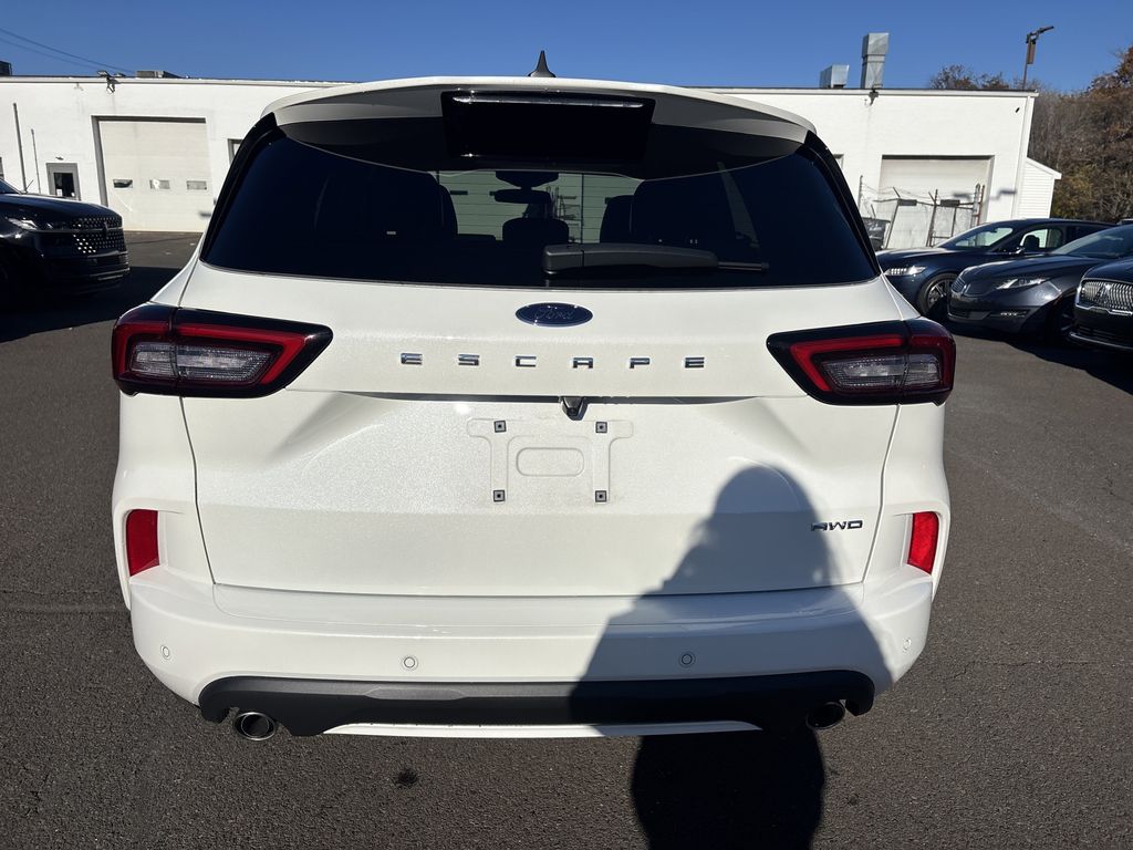 2023 Ford Escape ST-Line Select photo 3