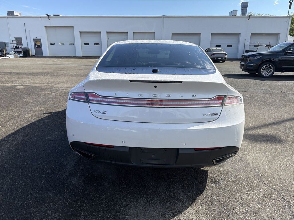 Used 2015 Lincoln MKZ 2.0L AWD w/ Moonroof & Navigation Sedan