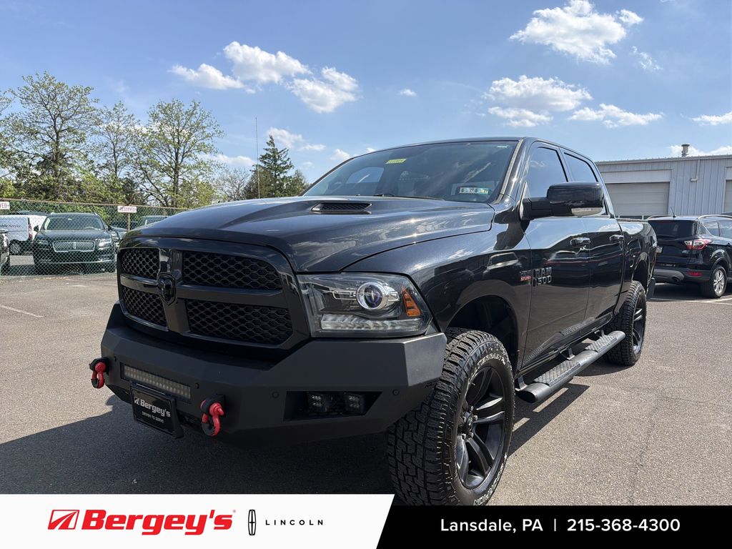 2017 RAM 1500 Night 4x4 Crew Cab 5'7's photo