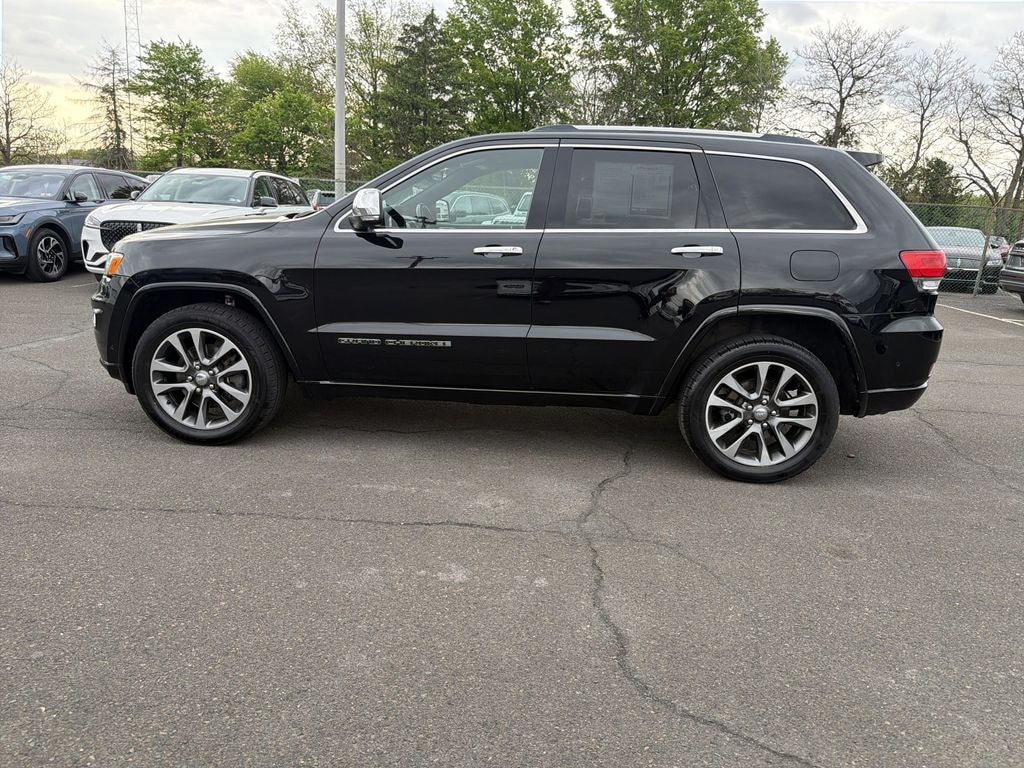 Used 2017 Jeep Grand Cherokee Overland SUV
