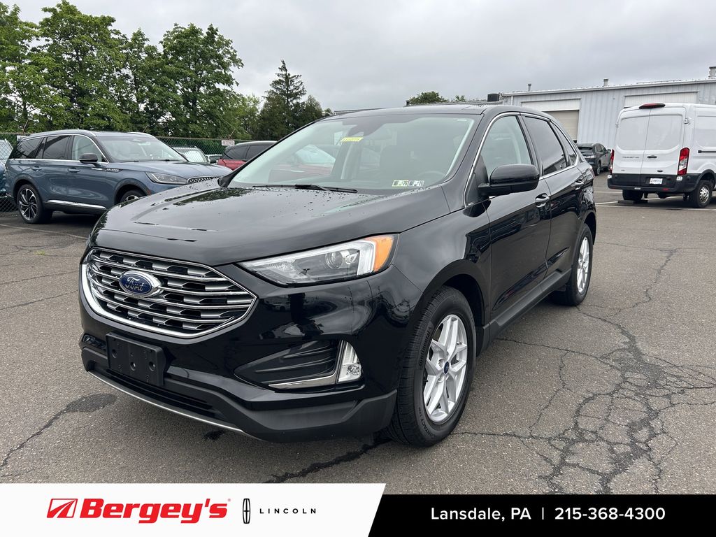 2022 Ford Edge SUV 