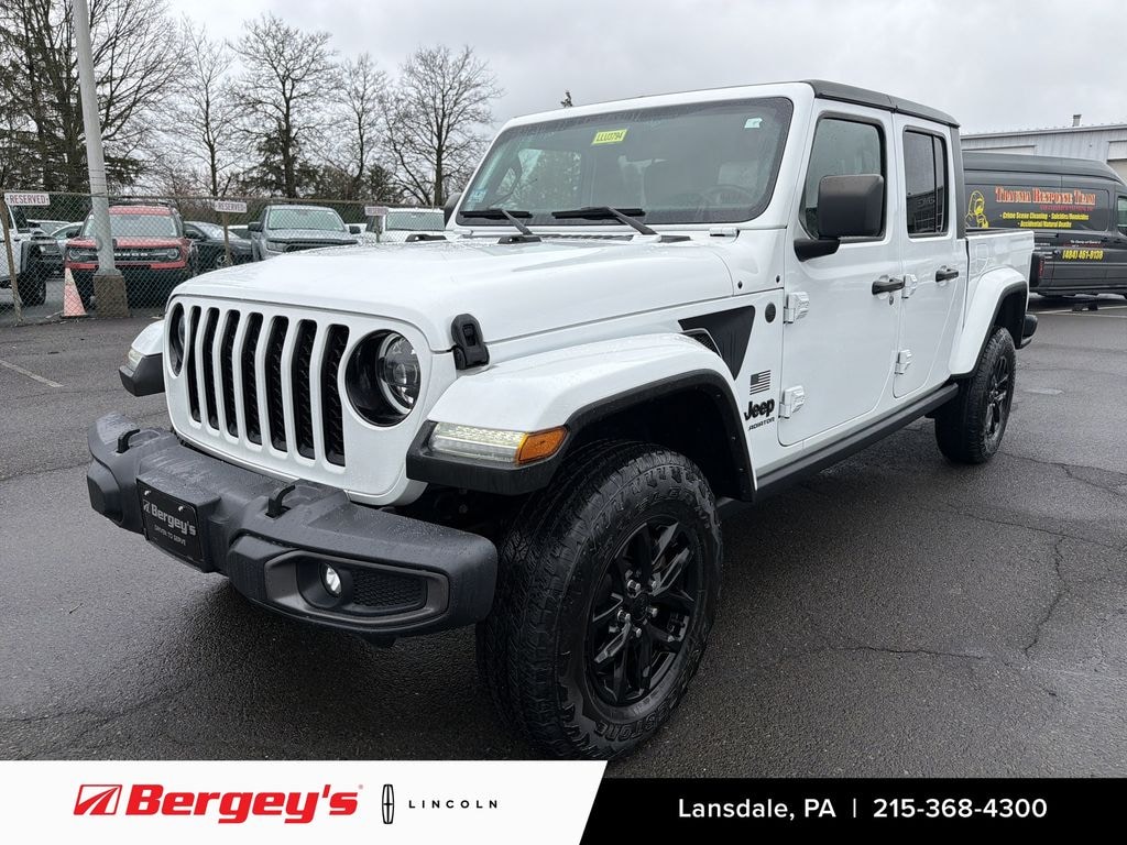 Used 2023 Jeep Gladiator 3.6L 4WD Freedom Hard Top w/ Cold Weather & Convenience Pkg Truck