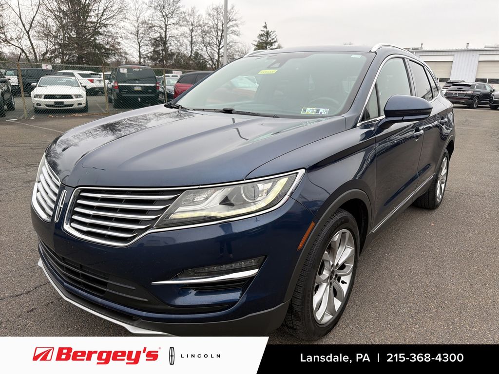 2015 Lincoln MKC Base's photo