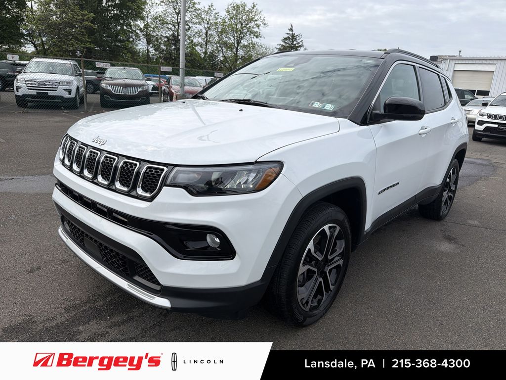 2023 Jeep Compass Limited 4X4's photo