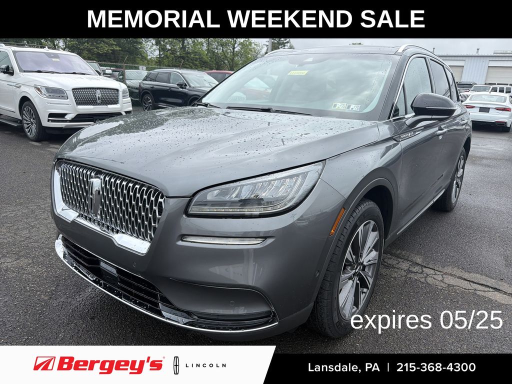 2022 Lincoln Corsair Reserve AWD's photo