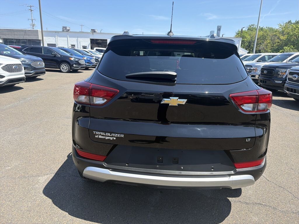 Used 2021 Chevrolet