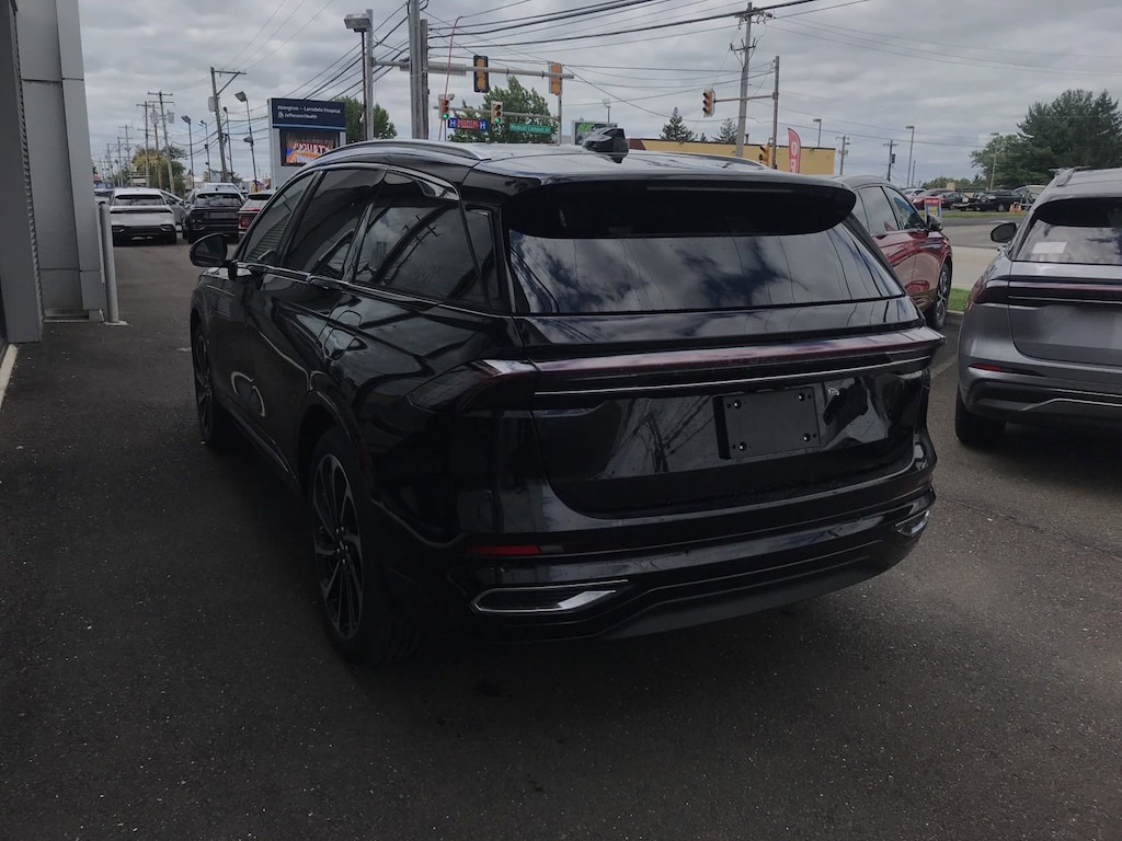 New 2024 Lincoln Nautilus Hybrid 2.0L AWD Black Label w/ Panoramic Vista Roof & Nav SUV