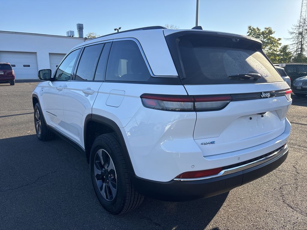 Used 2024 Jeep Grand Cherokee 4xe 2.0L 4WD w/ Luxury Tech Pkg SUV