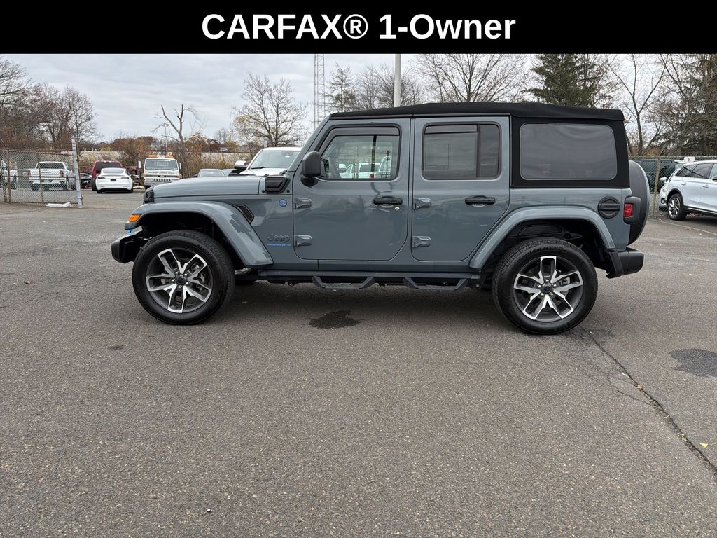 2024 Jeep Wrangler Unlimited 4xe Sport W photo 2